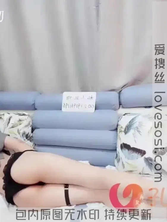 I119 极品大月匈长腿网红少女私人玩物 – 贪吃的小猫[10V-099G]
